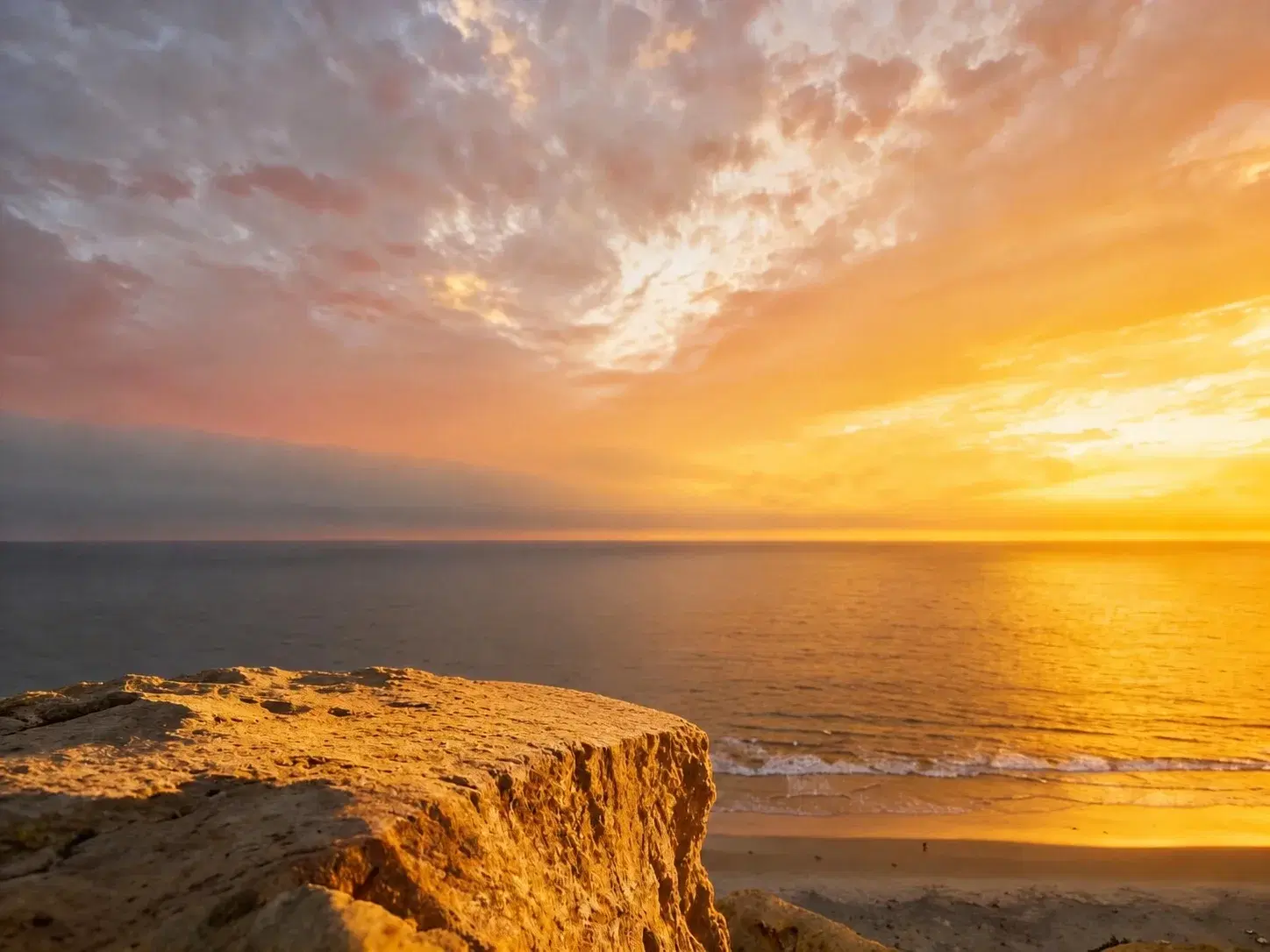 Original photo of a warm sunset over the ocean